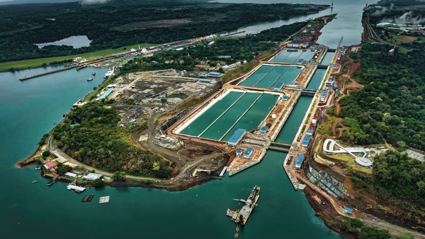 Las obras de ampliación del Canal de Panamá Emplean a 9.000 trabajadores